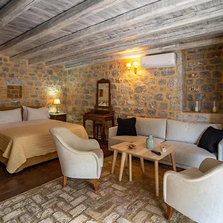 Laoula Guest house *