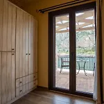 Laoula Guest house 4*