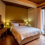 Pensjonat Laoula 4*