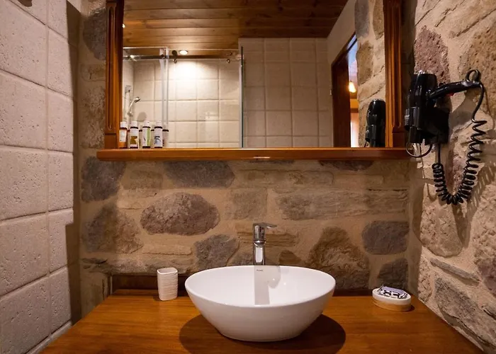 Laoula 4* Γερολιμένας