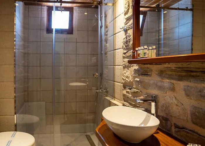 Laoula Πανσιόν