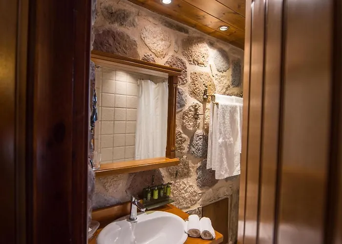 Laoula 4* Γερολιμένας