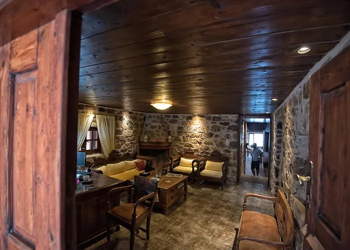 Πανσιόν Laoula