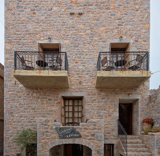 Πανσιόν Laoula 4*